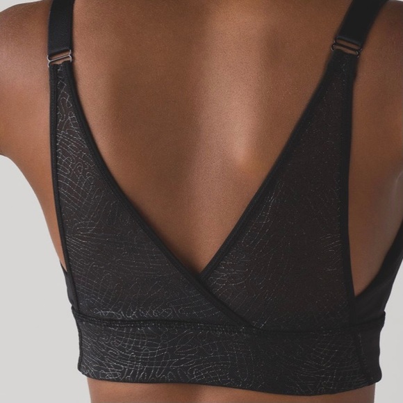 Lululemon Infinite Flow Black Longline Bra Size 10 - Picture 4 of 11